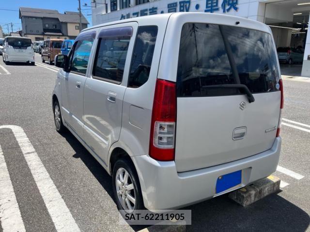 Suzuki WAGON R 2004-06 8369844-6