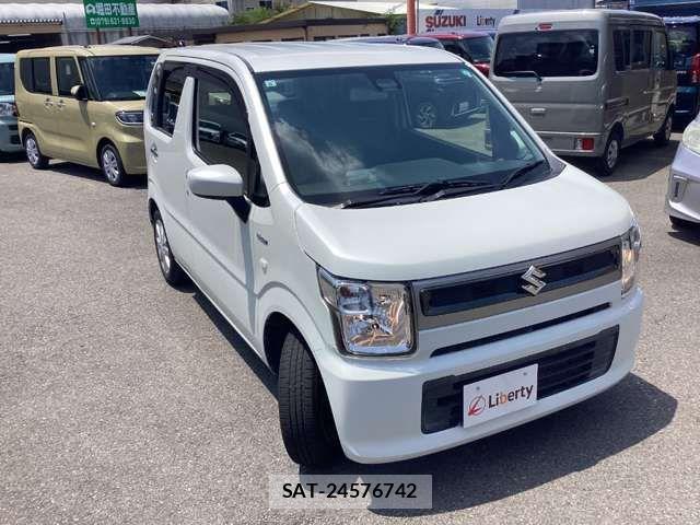Suzuki WAGON R 2019-06 8369786-9