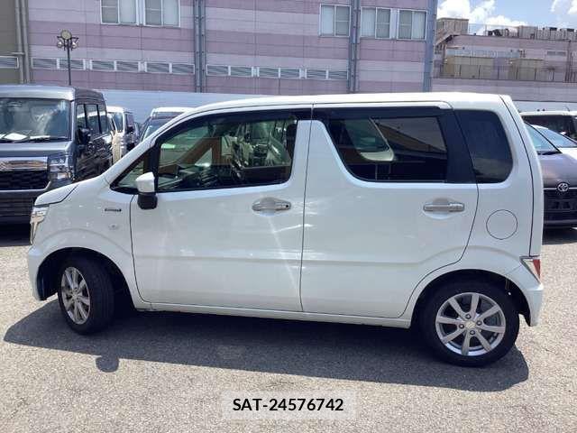 Suzuki WAGON R 2019-06 8369786-14