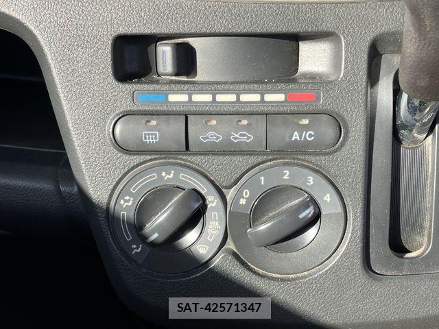 Suzuki WAGON R 2015-08 8369836-21