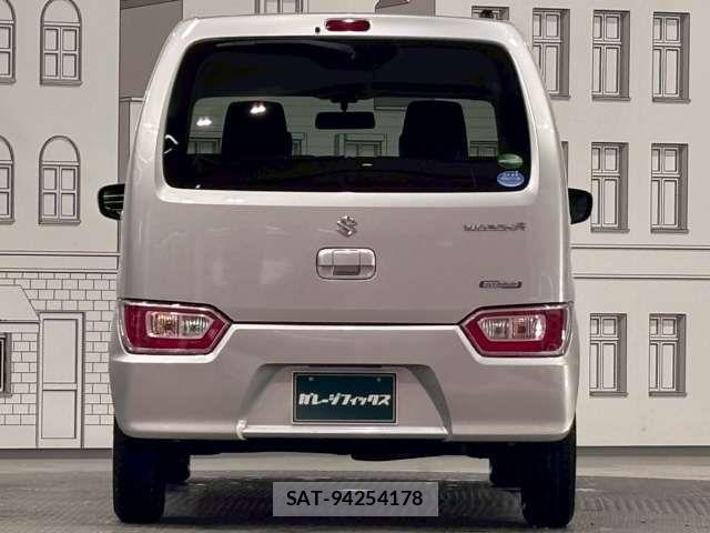 Suzuki WAGON R 2019-05 8369821-6