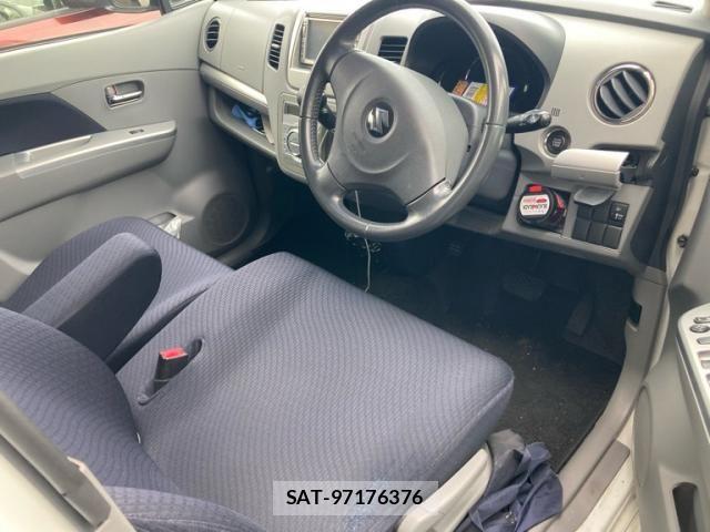 Suzuki WAGON R 2011-01 8369846-9