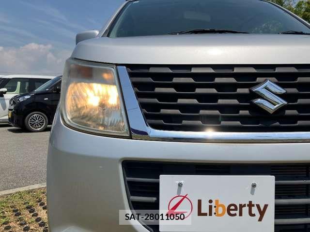 Suzuki WAGON R 2015-11 8369828-13