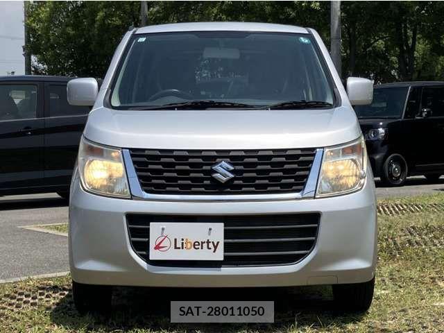 Suzuki WAGON R 2015-11 8369828-6