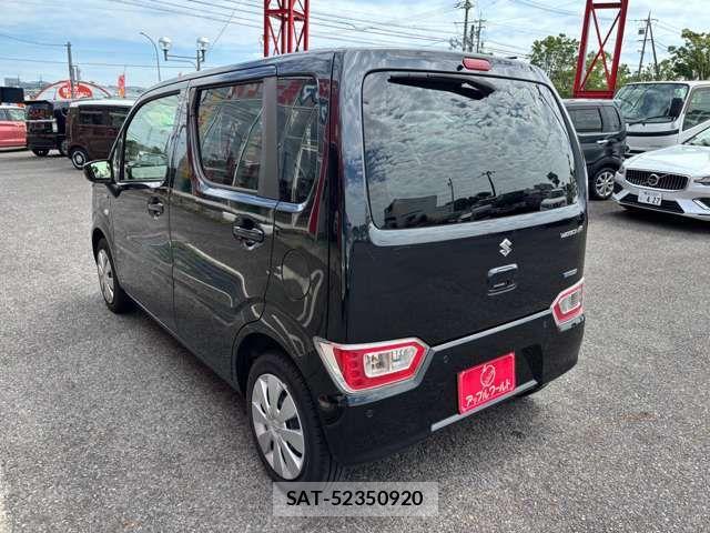 Suzuki WAGON R 2022-07 8369782-5