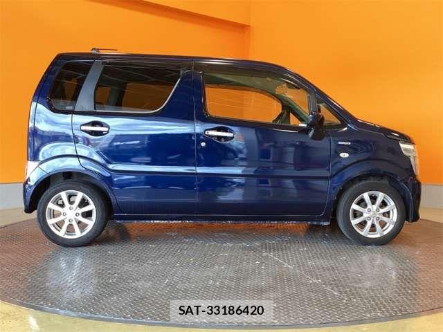 Suzuki WAGON R 2018-10 8369790-7