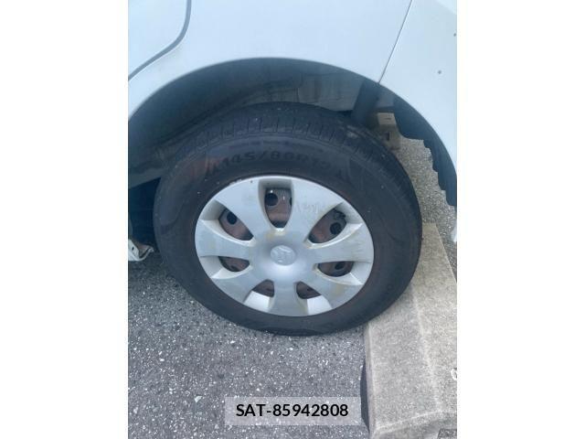 Suzuki WAGON R 2012-02 8369832-7