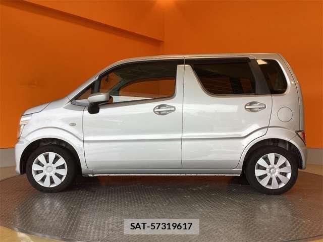 Suzuki WAGON R 2017-07 8369819-11