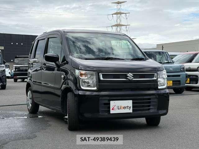 Suzuki WAGON R 2018-03 8369801-11