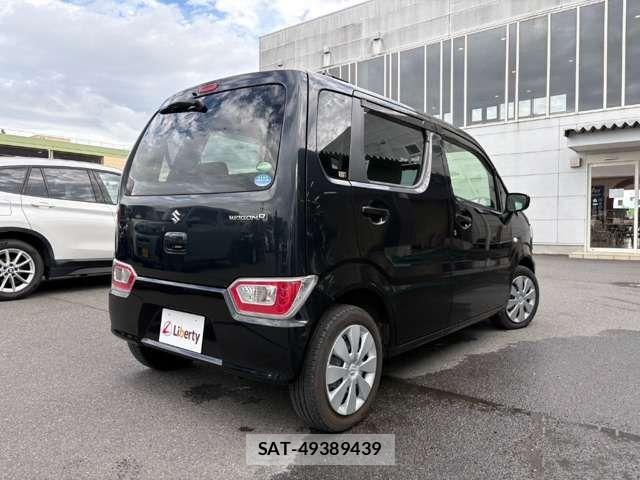 Suzuki WAGON R 2018-03 8369801-4
