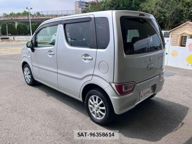 Suzuki WAGON R 2017-02 8369815-14