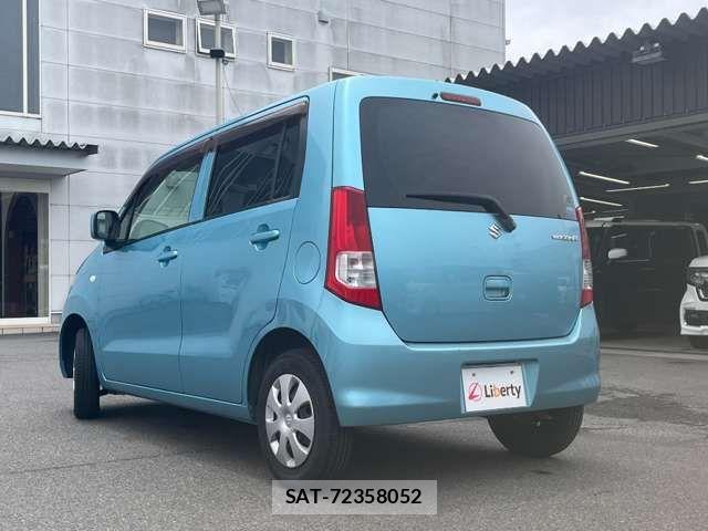 Suzuki WAGON R 2011-09 8369831-10