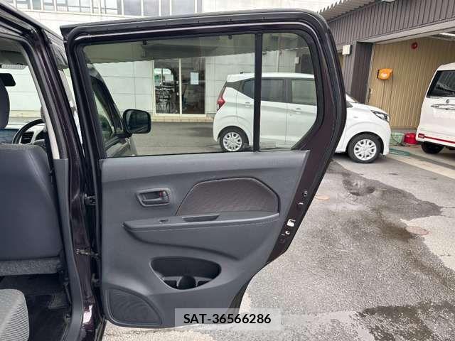 Suzuki WAGON R 2016-02 8369818-17