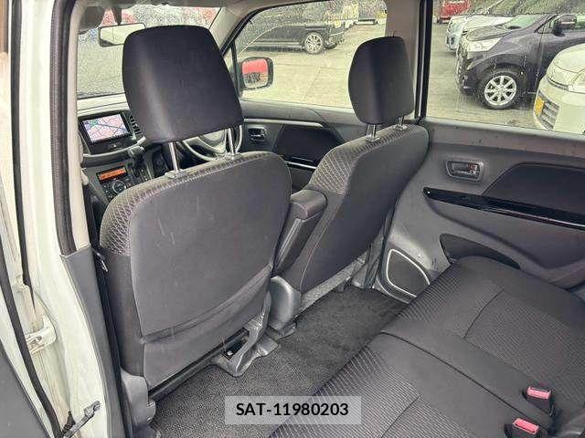 Suzuki WAGON R 2013-08 8369833-15
