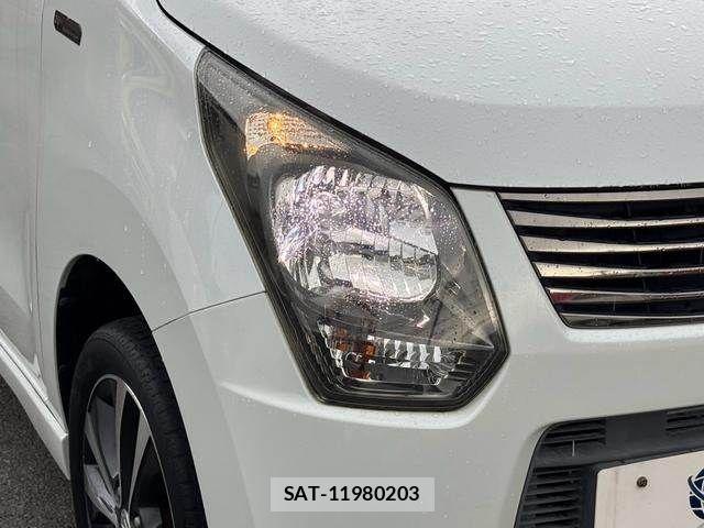 Suzuki WAGON R 2013-08 8369833-5