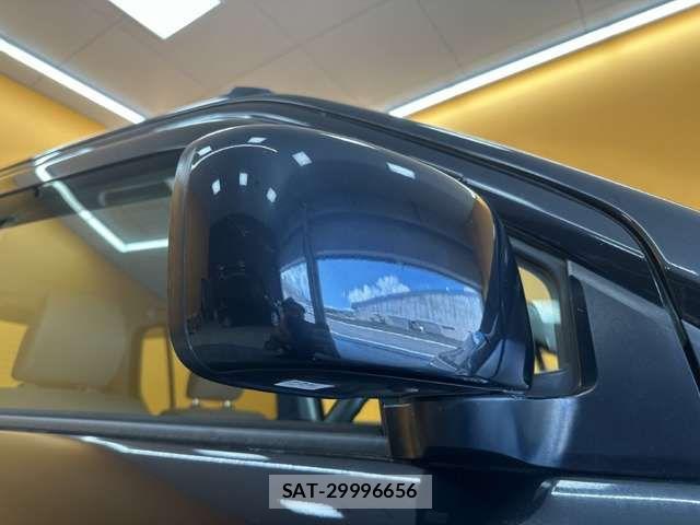 Suzuki WAGON R 2015-12 8372396-14