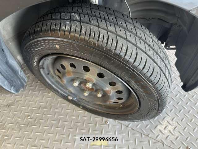 Suzuki WAGON R 2015-12 8372396-17