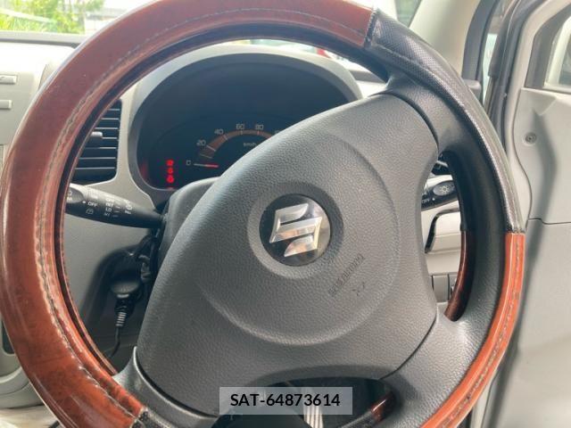 Suzuki WAGON R 2011-09 8372400-13