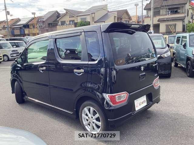 Suzuki WAGON R 2019-02 8372392-10
