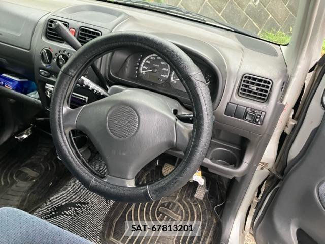 Suzuki WAGON R 2001-12 8372401-12