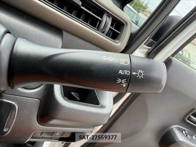 Suzuki WAGON R 2020-10 8372393-5