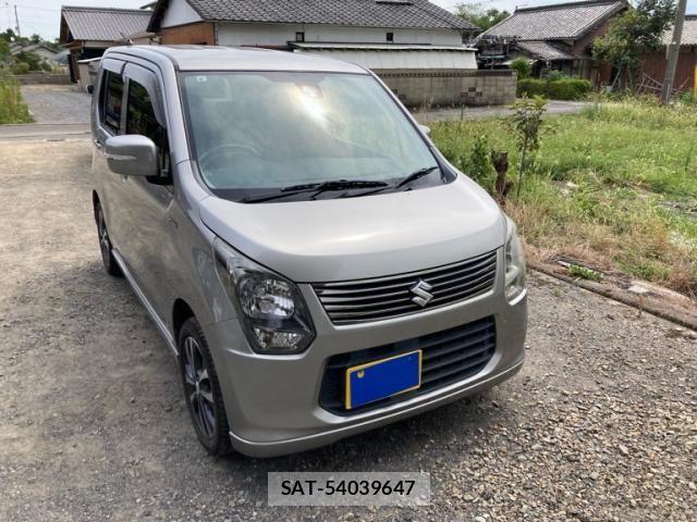 Suzuki WAGON R 2013-08 8372395-0