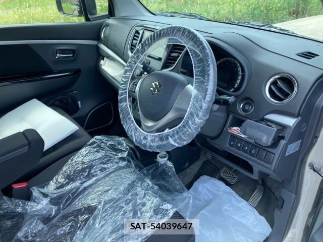 Suzuki WAGON R 2013-08 8372395-10