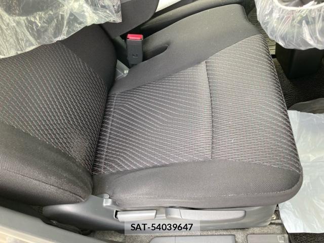 Suzuki WAGON R 2013-08 8372395-12