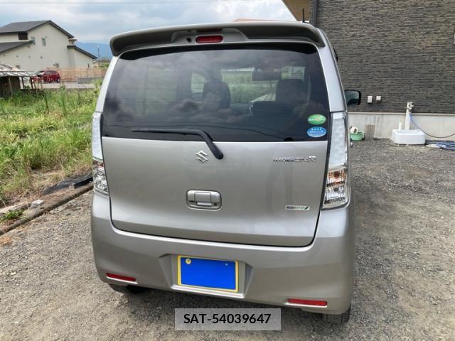 Suzuki WAGON R 2013-08 8372395-3