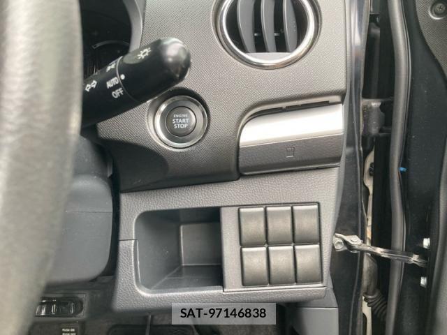 Suzuki WAGON R 2011-10 8415895-13