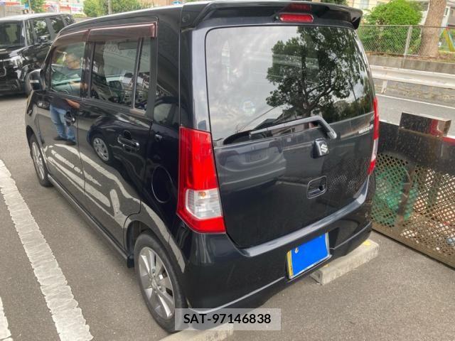 Suzuki WAGON R 2011-10 8415895-2