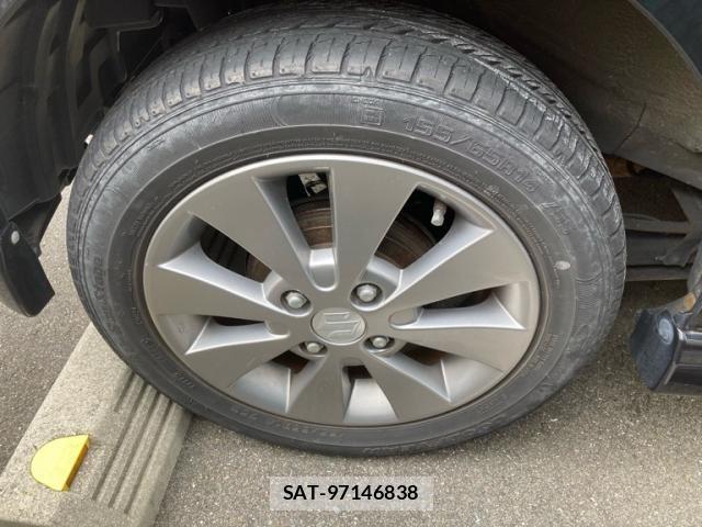 Suzuki WAGON R 2011-10 8415895-6