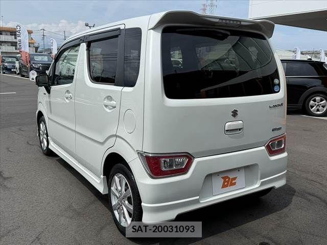 Suzuki WAGON R 2017-08 8415887-12