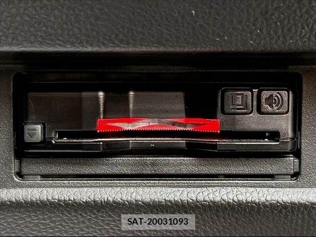 Suzuki WAGON R 2017-08 8415887-29
