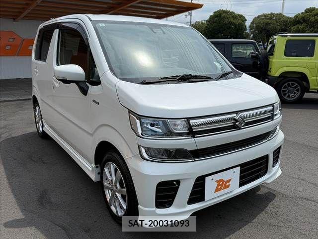 Suzuki WAGON R 2017-08 8415887-7