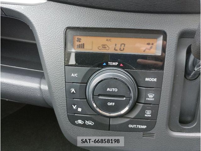 Suzuki WAGON R 2013-07 8415893-17