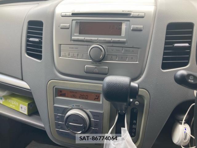 Suzuki WAGON R 2010-12 8415905-13