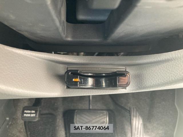 Suzuki WAGON R 2010-12 8415905-15
