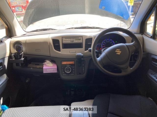 Suzuki WAGON R 2013-05 8415904-15