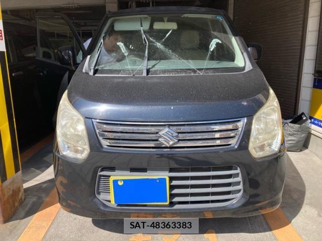 Suzuki WAGON R 2013-05 8415904-1
