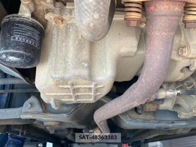 Suzuki WAGON R 2013-05 8415904-3
