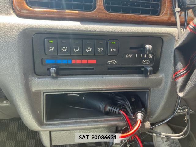 Suzuki WAGON R 1998-01 8415919-18