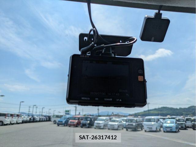 Suzuki WAGON R 2020-03 8415888-4