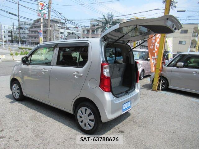 Suzuki WAGON R 2016-03 8415889-18