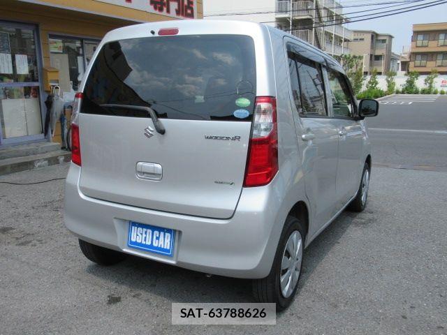 Suzuki WAGON R 2016-03 8415889-2