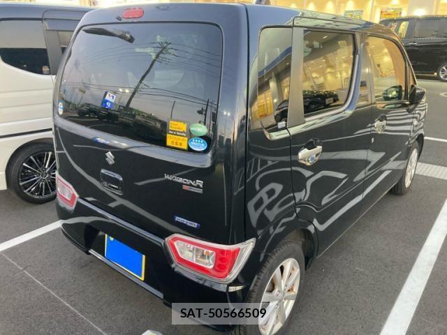 Suzuki WAGON R 2019-03 8415890-3