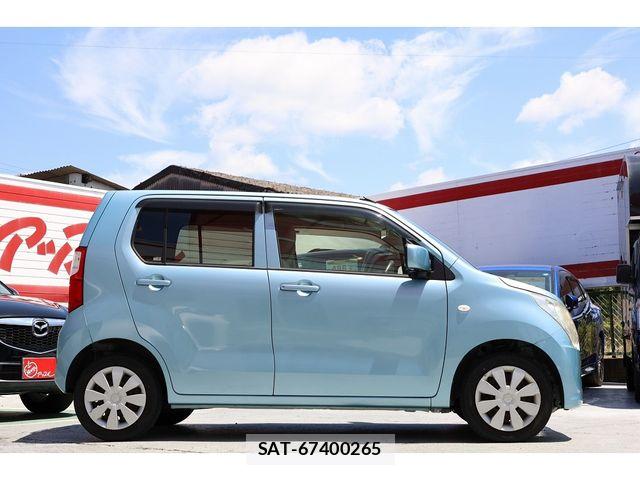 Suzuki WAGON R 2014-07 8415894-7