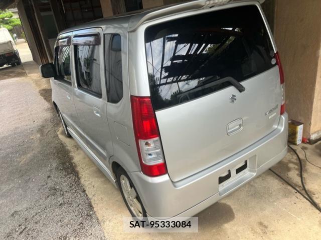 Suzuki WAGON R 2005-06 8415886-3