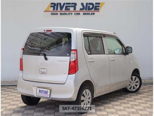Suzuki WAGON R 2013-03 8415891-2