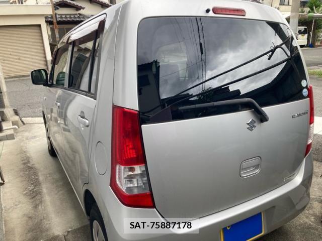 Suzuki WAGON R 2010-01 8439127-2